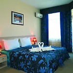 Grenada Complex סאני ביץ'