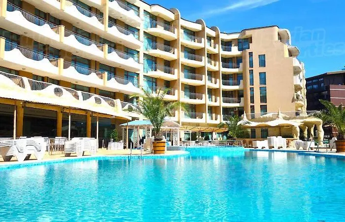 アパート Grenada Complex サニービーチ