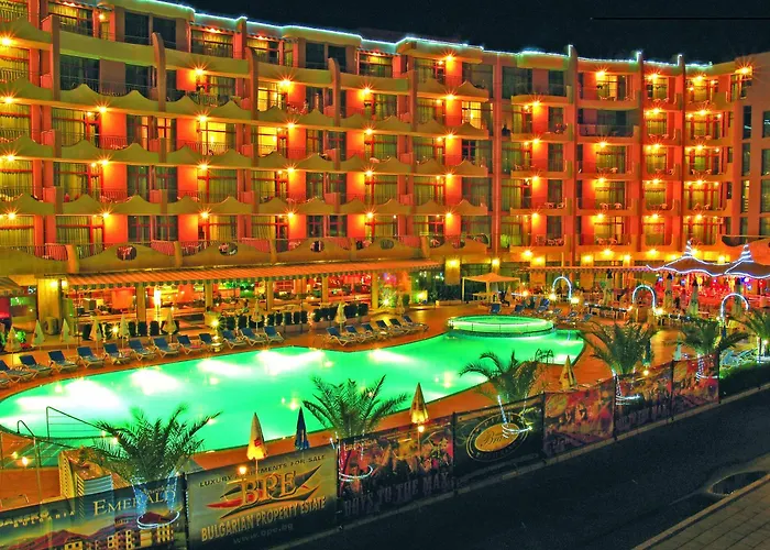 Grenada Complex アパート サニービーチ