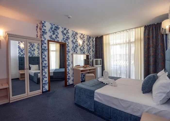 Grenada Complex アパート